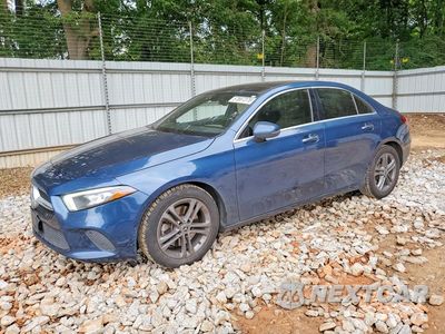 2020 MERCEDES-BENZ A 220 4MATIC W1K3G4FB8LJ230589 - główne zdjęcie licytacji z USA - miniatura
