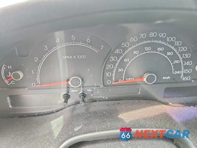 Zdjęcie 9 z 14 samochodu: 2003 LINCOLN LS VIN:1LNHM87AX3Y694055 - miniatura