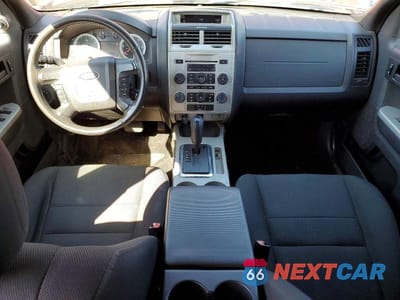 Zdjęcie 8 z 13 samochodu: 2010 FORD ESCAPE XLT VIN:1FMCU9DG0AKA31814 - miniatura