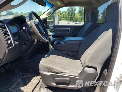 Zdjęcie 7 z 12 samochodu: 2016 RAM 5500 - FLATBED TRUCK VIN:3C7WRMDL5GG375855 - miniatura