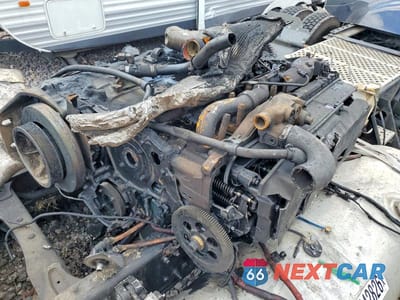 Zdjęcie 7 z 10 samochodu: 2016 FREIGHTLINER CONVENTIONAL CORONADO 132 VIN:3ALXFBCG6GDGS5268 - miniatura