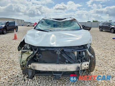 Piąte zdjęcie samochodu w środku: 2019 NISSAN MURANO SL VIN:5N1AZ2MJ7KN130898 - miniatura