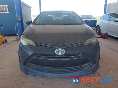 Piąte zdjęcie samochodu w środku: 2017 TOYOTA COROLLA LE VIN:2T1BURHE5HC924937 - miniatura