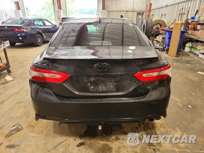 Zdjęcie 6 z 12 samochodu: 2020 TOYOTA CAMRY SE NIGHTSHADE VIN:4T1G11AK9LU358966 - miniatura