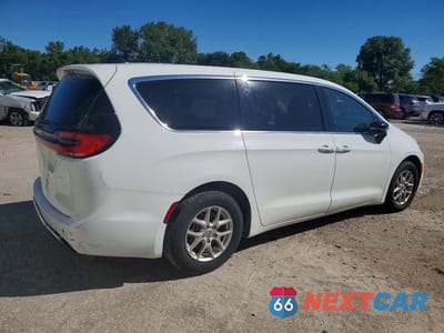 Trzecie zdjęcie samochodu z tyłu: 2024 CHRYSLER PACIFICA TOURING L VIN:2C4RC1BG9RR119666 - miniatura