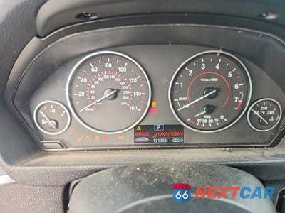 Zdjęcie 9 z 12 samochodu: 2018 BMW 330 I VIN:WBA8B9G5XJNU57791 - miniatura