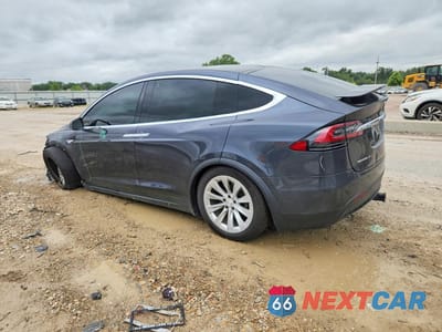 Drugie zdjęcie samochodu z przodu: 2016 TESLA MODEL X VIN:5YJXCAE2XGF003571 - miniatura