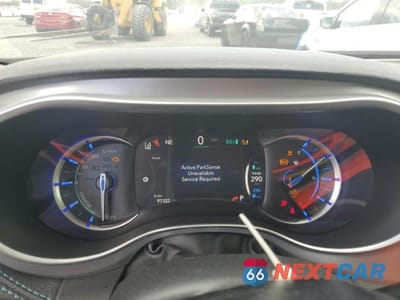 Zdjęcie 9 z 13 samochodu: 2019 CHRYSLER PACIFICA HYBRID LIMITED VIN:2C4RC1N71KR705912 - miniatura