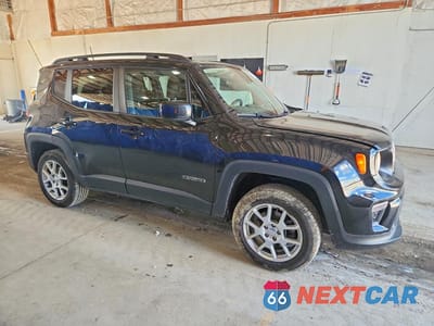 Czwarte zdjęcie samochodu z boku: 2021 JEEP RENAGADE VIN:ZACNJDBB1MPN30905 - miniatura