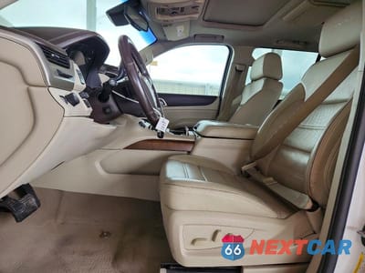 Zdjęcie 7 z 14 samochodu: 2020 GMC YUKON DENALI VIN:1GKS1CKJ2LR155411 - miniatura