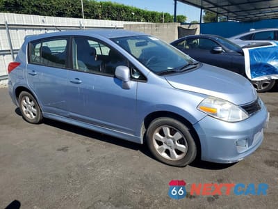 Czwarte zdjęcie samochodu z boku: 2011 NISSAN VERSA 1.8 S VIN:3N1BC1CP4BL511640 - miniatura