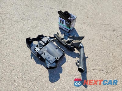 Zdjęcie 12 z 13 samochodu: 2014 BMW 535 XI VIN:WBA5B3C55ED539252 - miniatura