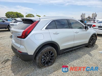 Trzecie zdjęcie samochodu z tyłu: 2022 CADILLAC XT4 LUXURY VIN:1GYAZAR47NF132919 - miniatura
