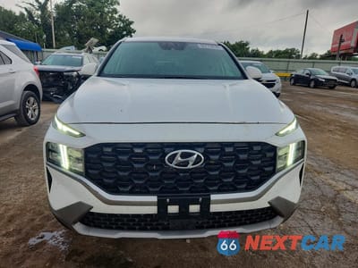 Piąte zdjęcie samochodu w środku: 2021 HYUNDAI SANTA FE SE VIN:5NMS1DAJ2MH318440 - miniatura