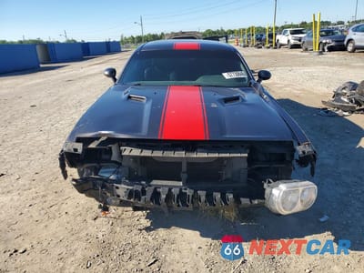 Piąte zdjęcie samochodu w środku: 2013 DODGE CHALLENGER SXT VIN:2C3CDYAG1DH684171 - miniatura