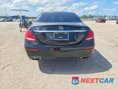 Zdjęcie 6 z 12 samochodu: 2020 MERCEDES-BENZ E 350 4MATIC VIN:W1KZF8EB4LA835490 - miniatura