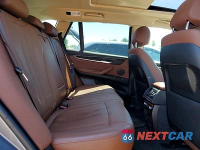 Zdjęcie 11 z 13 samochodu: 2016 BMW X5 XDR40E VIN:5UXKT0C51G0S77935 - miniatura