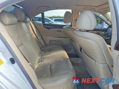 Zdjęcie 10 z 12 samochodu: 2012 LEXUS LS 460 VIN:JTHBL5EF6C5111801 - miniatura