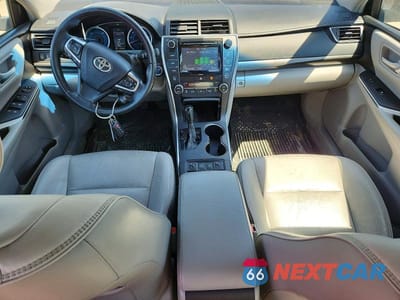 Zdjęcie 8 z 12 samochodu: 2017 TOYOTA CAMRY HYBRID XLE VIN:4T1BD1FK4HU221080 - miniatura