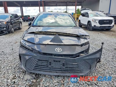 Piąte zdjęcie samochodu w środku: 2025 TOYOTA CAMRY LE VIN:4T1DAACK5SU016199 - miniatura