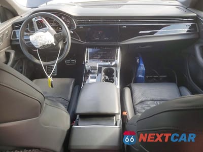 Zdjęcie 8 z 14 samochodu: 2024 AUDI RS Q8 VIN:WU1ARBF10RD005696 - miniatura