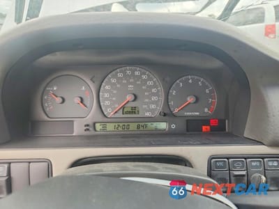 Zdjęcie 9 z 12 samochodu: 2003 VOLVO C70 HPT VIN:YV1NC62D73J035370 - miniatura