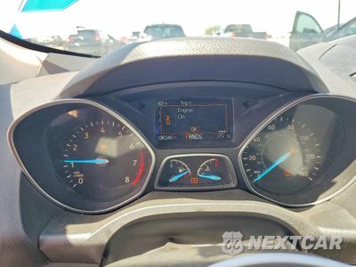 Zdjęcie 9 z 13 samochodu: 2017 FORD ESCAPE TITANIUM VIN:1FMCU0JD0HUE21770 - miniatura