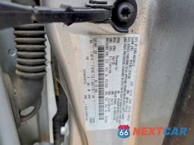 Zdjęcie 12 z 12 samochodu: 2018 FORD FOCUS SE VIN:1FADP3F29JL324223 - miniatura