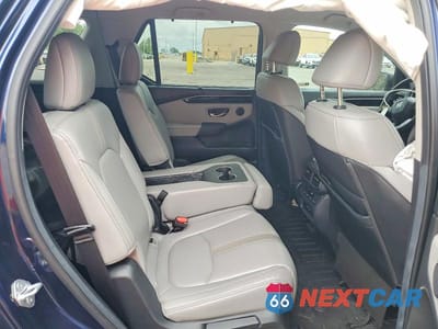 Zdjęcie 10 z 12 samochodu: 2025 HONDA PILOT EXL VIN:5FNYG2H44SB001982 - miniatura