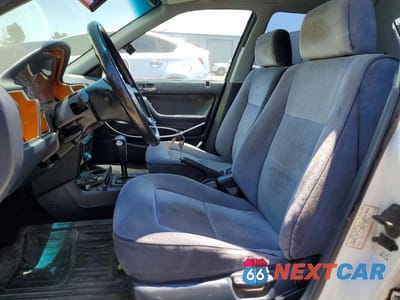 Zdjęcie 7 z 13 samochodu: 1991 HONDA ACCORD LX VIN:JHMCB7653MC003495 - miniatura