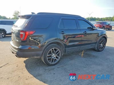 Trzecie zdjęcie samochodu z tyłu: 2016 FORD EXPLORER SPORT VIN:1FM5K8GT1GGC89384 - miniatura