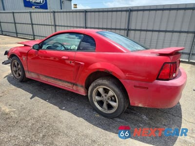 Drugie zdjęcie samochodu z przodu: 2003 FORD MUSTANG VIN:1FAFP40473F411550 - miniatura