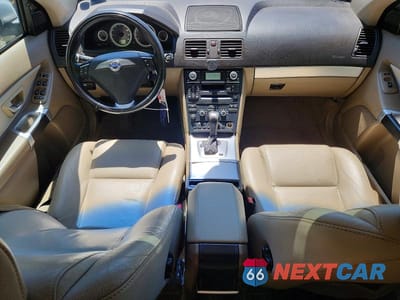 Zdjęcie 8 z 13 samochodu: 2013 VOLVO XC90 3.2 VIN:YV4952CY0D1650594 - miniatura