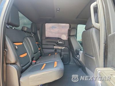 Zdjęcie 10 z 12 samochodu: 2023 GMC SIERRA K2500 AT4 VIN:1GT49PEY9PF124953 - miniatura
