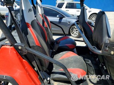 Zdjęcie 6 z 10 samochodu: 2012 POLARIS RZR UTILITY VEHICLE VIN:4XAXE7EA9CF660024 - miniatura