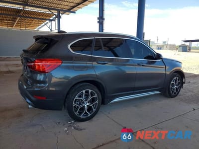 Trzecie zdjęcie samochodu z tyłu: 2022 BMW X1 SDRIVE28I VIN:WBXJG7C01N5U52444 - miniatura