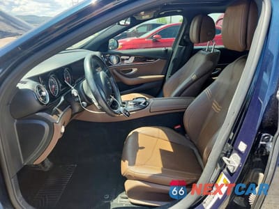 Zdjęcie 7 z 12 samochodu: 2017 MERCEDES-BENZ E 300 4MATIC VIN:WDDZF4KB0HA178868 - miniatura