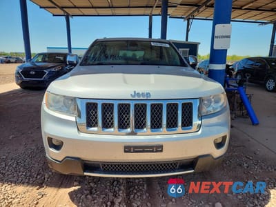 Piąte zdjęcie samochodu w środku: 2011 JEEP GRAND CHEROKEE OVERLAND VIN:1J4RR6GT4BC647805 - miniatura
