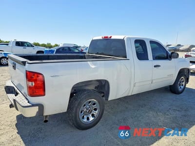 Trzecie zdjęcie samochodu z tyłu: 2010 GMC SIERRA C1500 SL VIN:1GTSCUEA4AZ280107 - miniatura