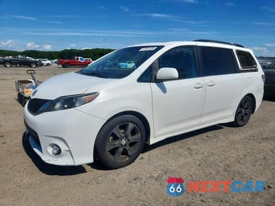 2011 TOYOTA SIENNA SPORT 5TDXK3DC8BS147052 - główne zdjęcie licytacji z USA - miniatura