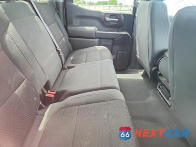 Zdjęcie 10 z 12 samochodu: 2021 CHEVROLET SILVERADO K1500 CUSTOM VIN:1GCPYBEK5MZ324849 - miniatura
