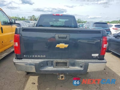 Zdjęcie 6 z 12 samochodu: 2013 CHEVROLET SILVERADO K1500 LT VIN:1GCNKSEA0DZ222360 - miniatura