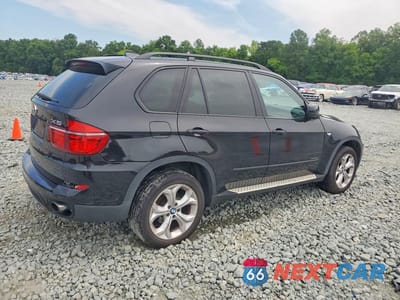 Trzecie zdjęcie samochodu z tyłu: 2011 BMW X5 XDRIVE35I VIN:5UXZV4C55BL404452 - miniatura