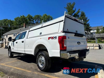 Drugie zdjęcie samochodu z przodu: 2019 FORD F250 SUPER DUTY VIN:1FT7W2BT0KEC82758 - miniatura