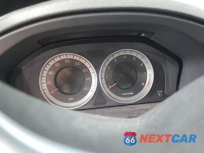 Zdjęcie 9 z 12 samochodu: 2011 VOLVO S80 T6 VIN:YV1902AH9B1146119 - miniatura