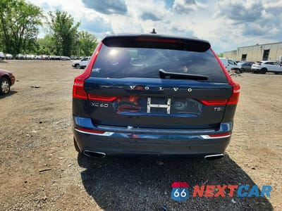 Zdjęcie 6 z 13 samochodu: 2021 VOLVO XC60 T5 INSCRIPTION VIN:YV4102RLXM1881851 - miniatura