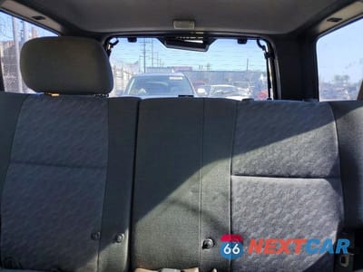 Zdjęcie 10 z 13 samochodu: 1999 NISSAN PATHFINDER XE VIN:JN8AR05S8XW290410 - miniatura