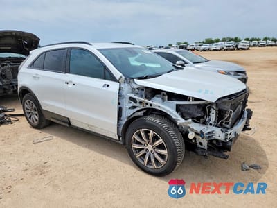 Czwarte zdjęcie samochodu z boku: 2023 CADILLAC XT4 SPORT VIN:1GYFZFR48PF141215 - miniatura