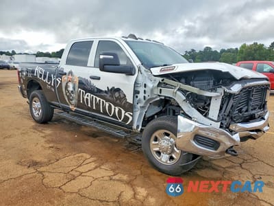 Czwarte zdjęcie samochodu z boku: 2023 RAM 2500 TRADESMAN VIN:3C6UR5CL9PG637542 - miniatura