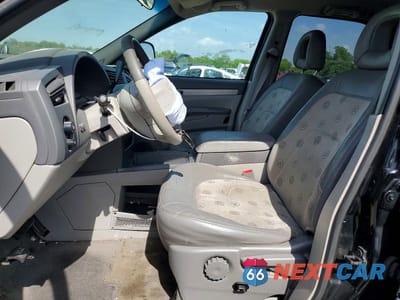 Zdjęcie 7 z 14 samochodu: 2002 BUICK RENDEZVOUS CX VIN:3G5DA03E32S600715 - miniatura